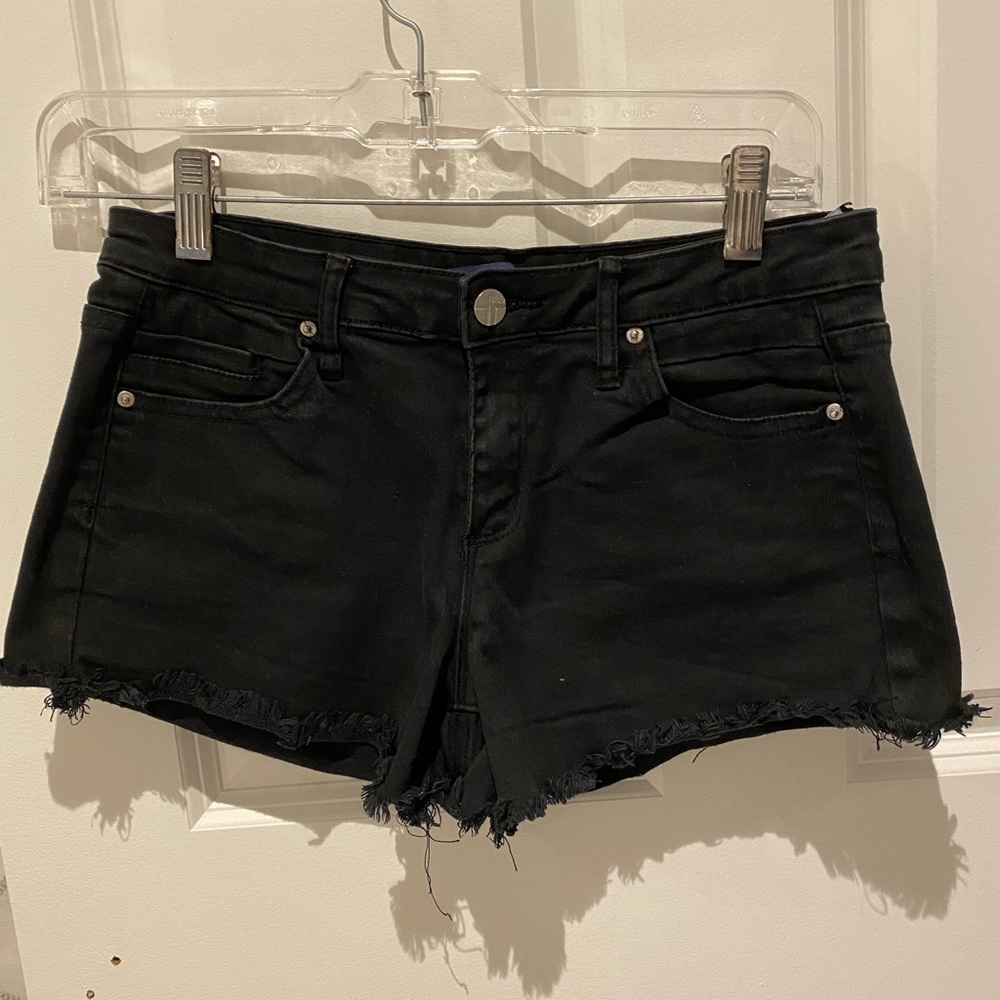 Tractr Blu Black Low-Rise Jean Shorts